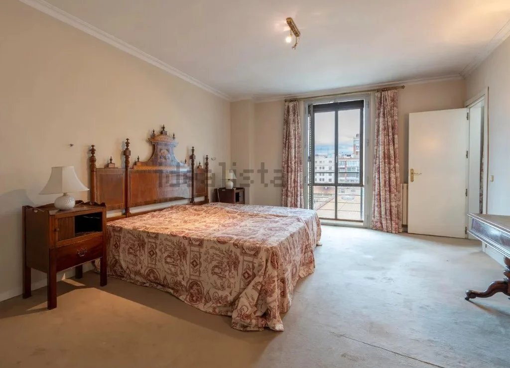 Apartment in Chamberi, Madrid, Spain 5 - 17483002