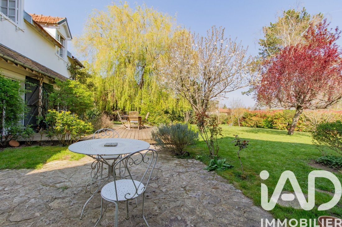 House in Thomery, Ile-de-France, France 3 - 17483789