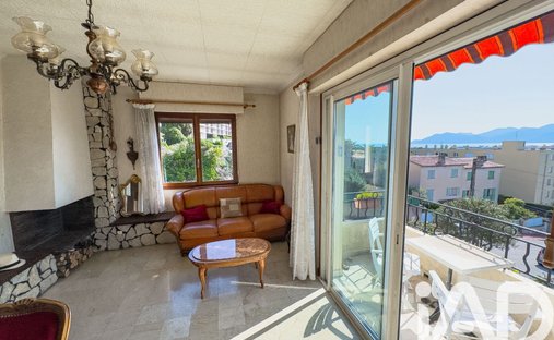 Apartment in Saint Joseph, Cannes, France 1