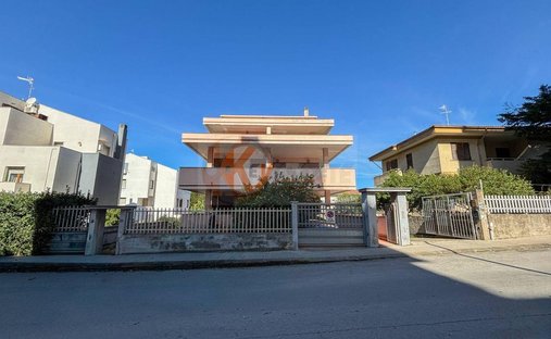 House in Historic Center, Sassari, Sardinia 1