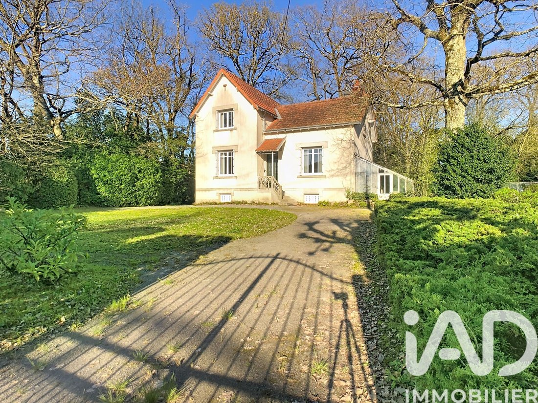 House in Saint-Sebastien-sur-Loire, Pays de la Loire, France 1 - 17483616