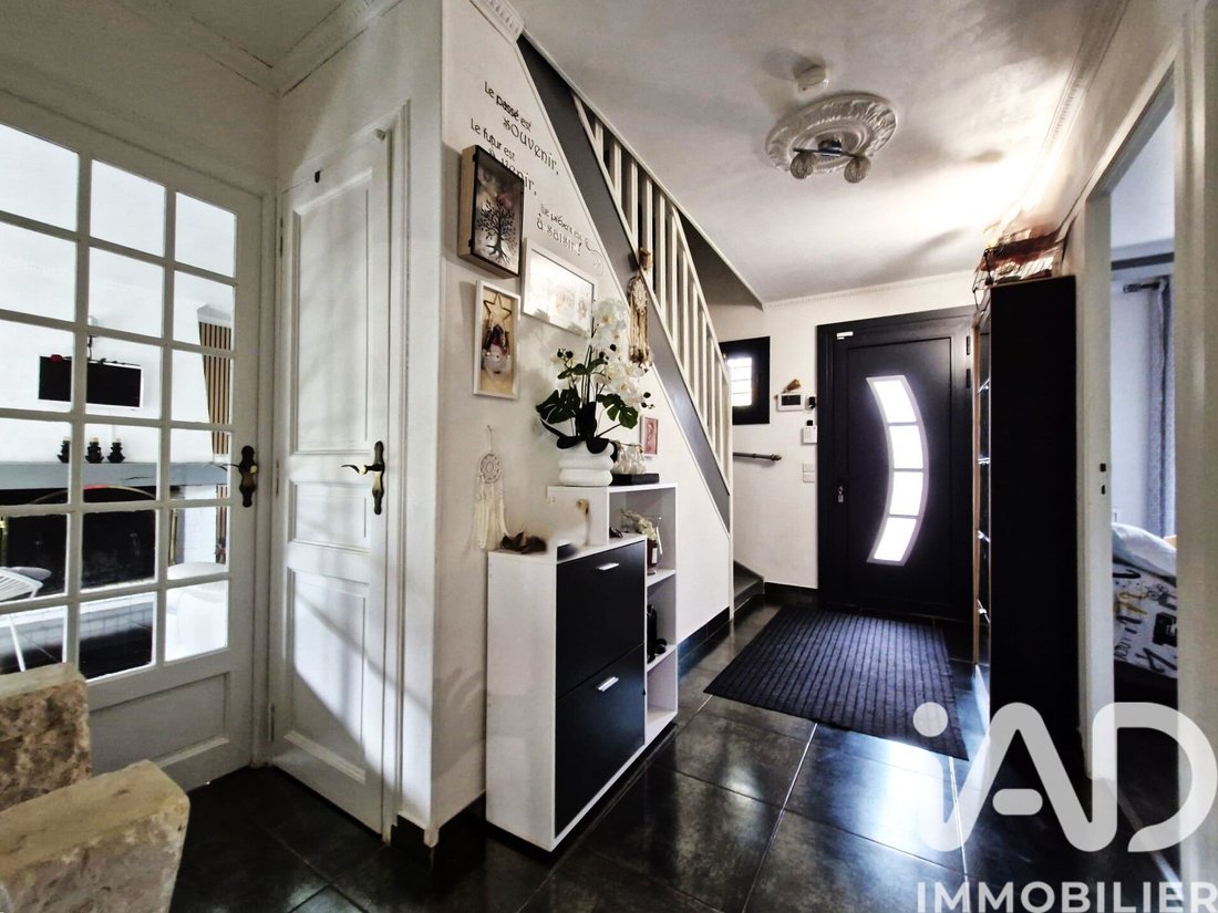 House in Mandres-les-Roses, Ile-de-France, France 5 - 17483467