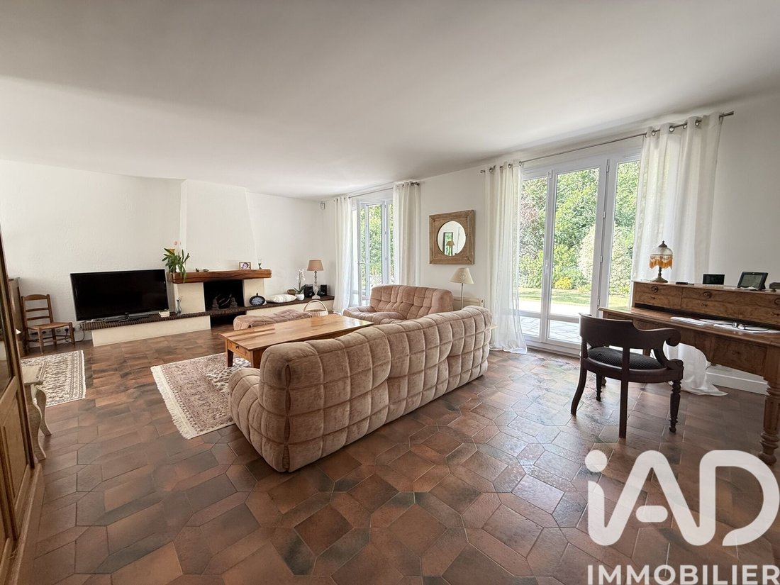 House in Santeny, Ile-de-France, France 5 - 17483602