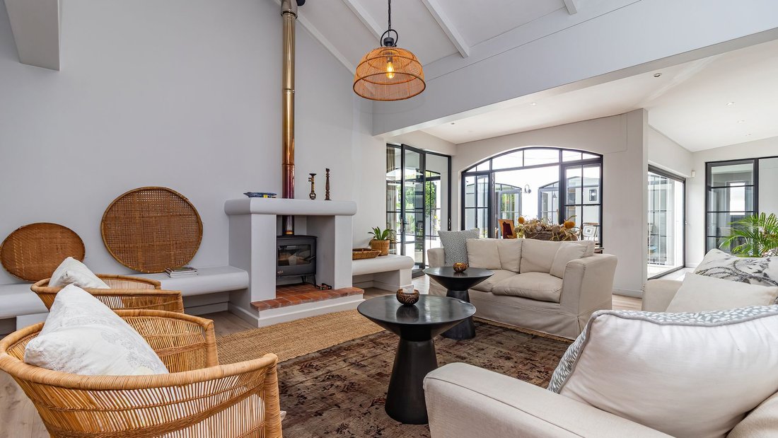 House in Hermanus, Western Cape, South Africa 4 - 17479733