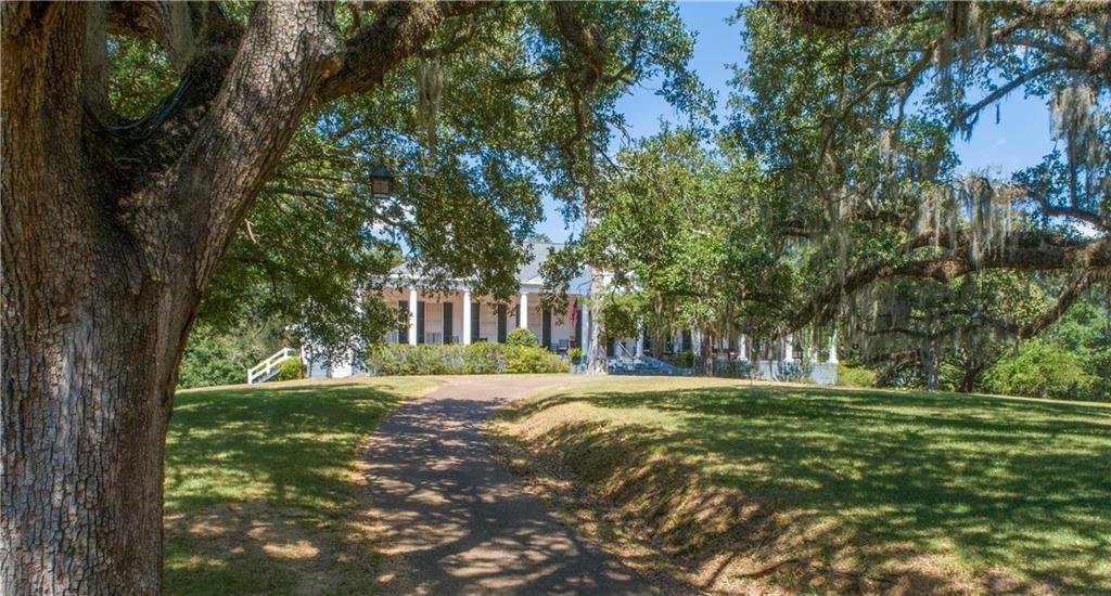 House in Natchez, Mississippi, United States 4 - 17480638