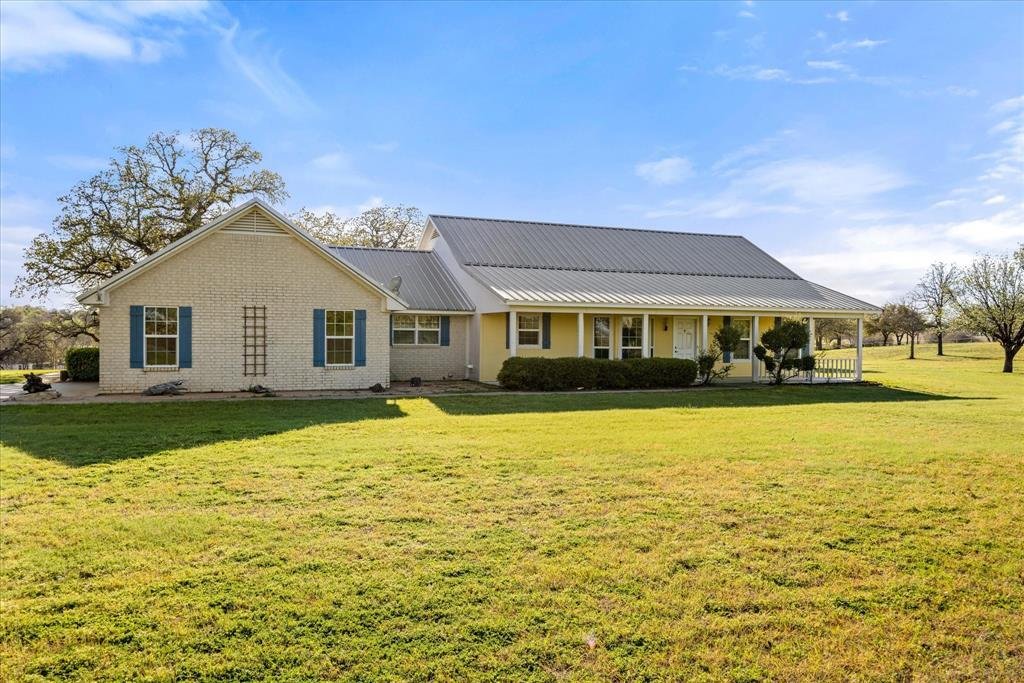 House in Granbury, Texas, United States 1 - 17481178