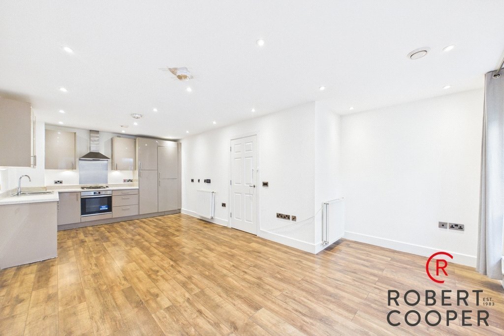 Apartment in Rayners Lane, Harrow, England 1 - 17482830