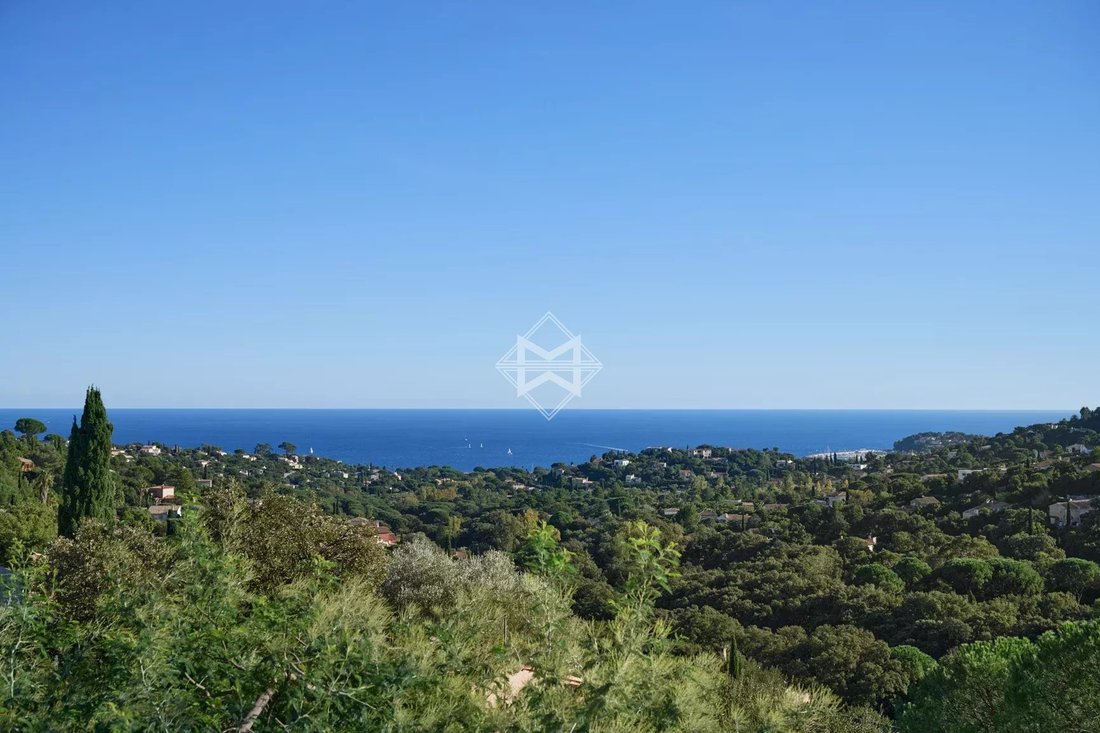 Villa in Nord, Cavalaire-sur-Mer, France 5 - 17482999