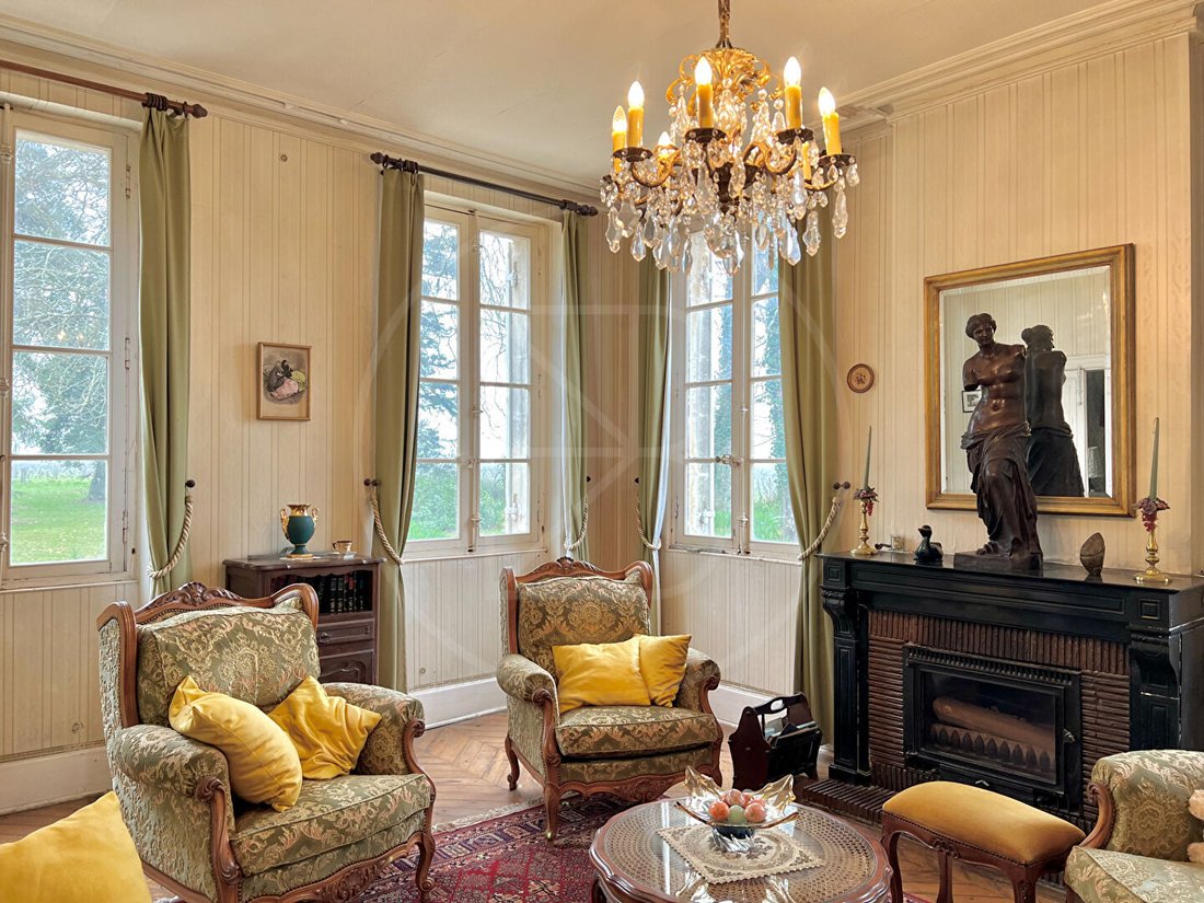 Villa in Saint-Émilion, Nouvelle-Aquitaine, France 5 - 17486295