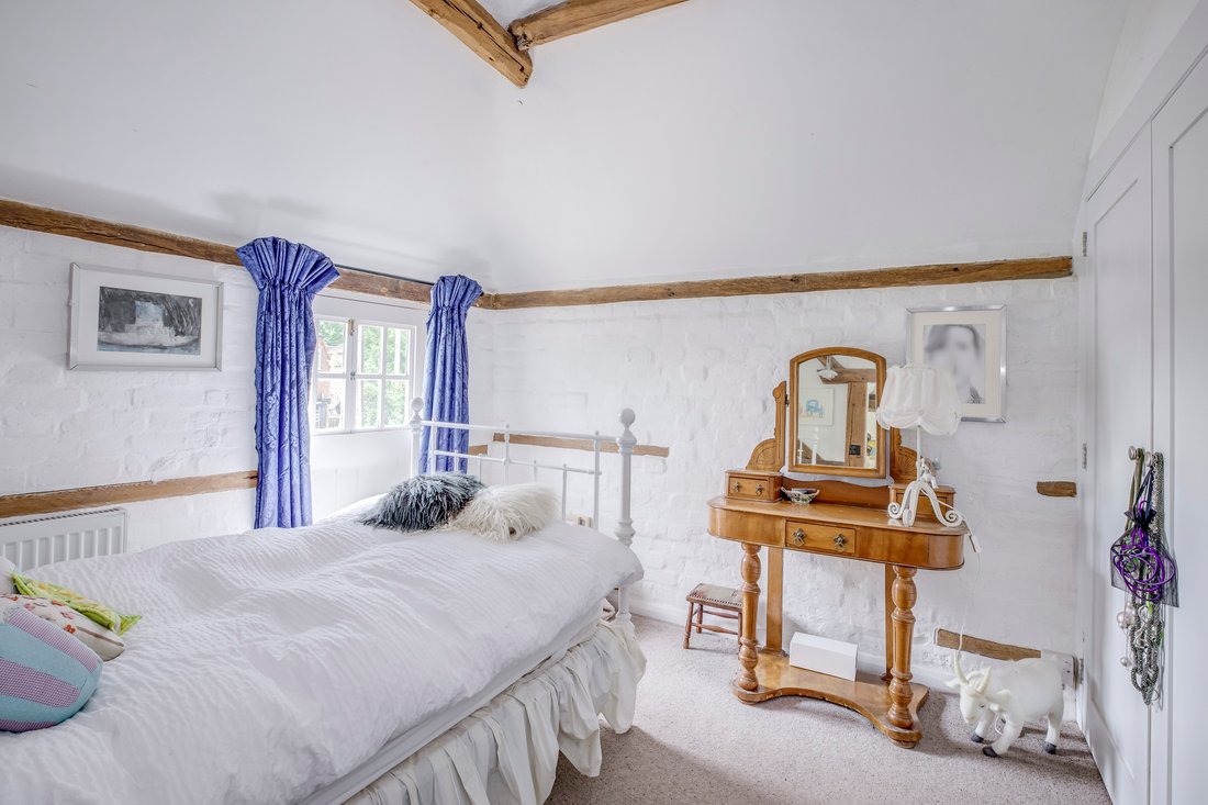 House in Speen, Lacey Green, England 5 - 17485047