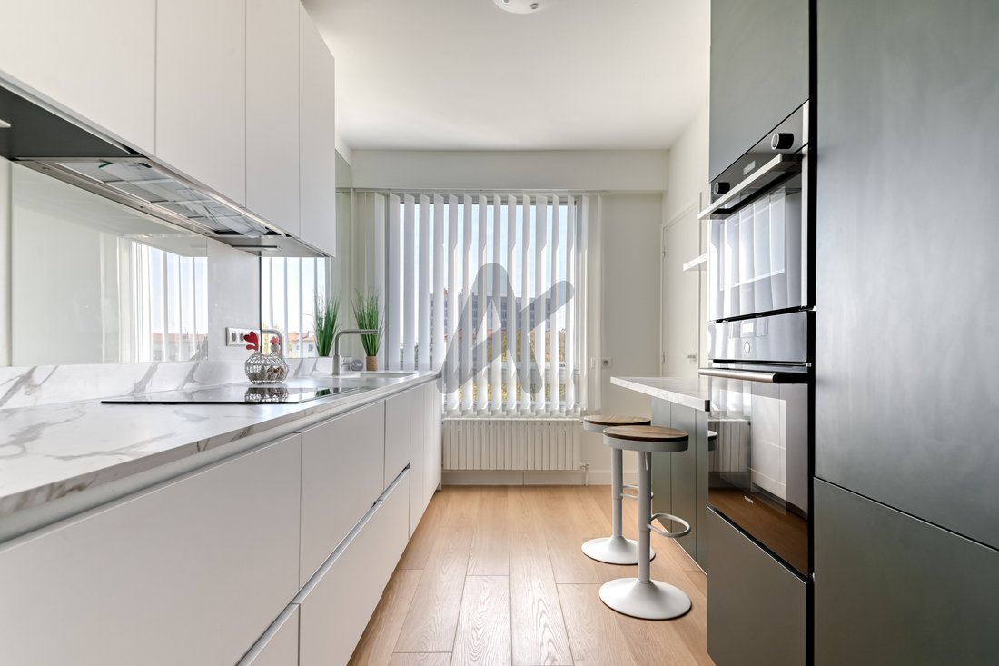 Apartment in Tête d'Or-Foch-Vitton, Lyon 6e Arrondissement, Lyon 4 - 17480645