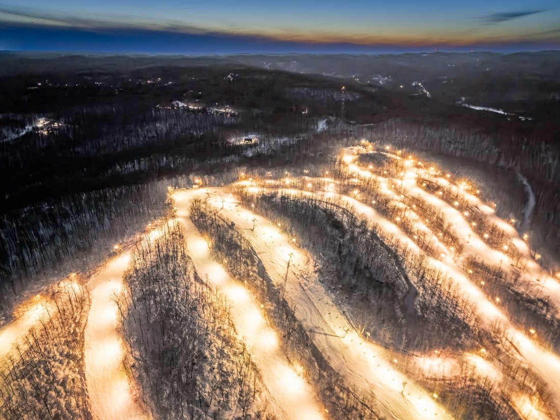 Morin-Heights, Quebec, Canada 2 - 17482925