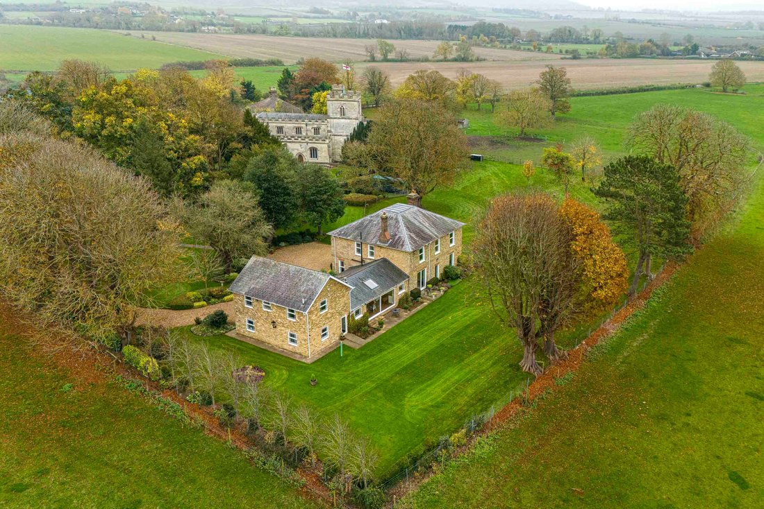House in Beecroft, Dunstable, England 1 - 17485303