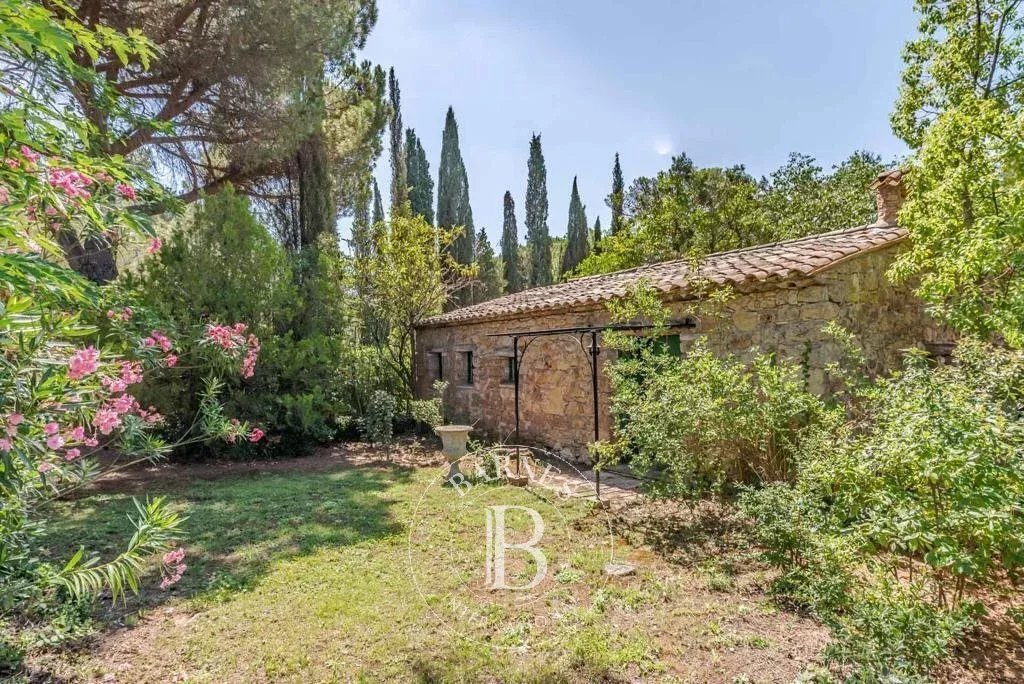 Country House in Bagnols-en-Forêt, Provence-Alpes-Côte d'Azur, France 5 - 17482946