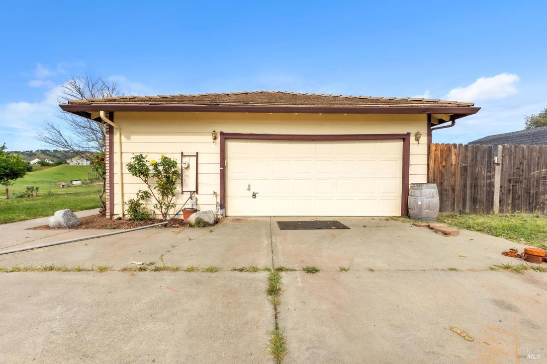 House in Vacaville, California, United States 5 - 15757598