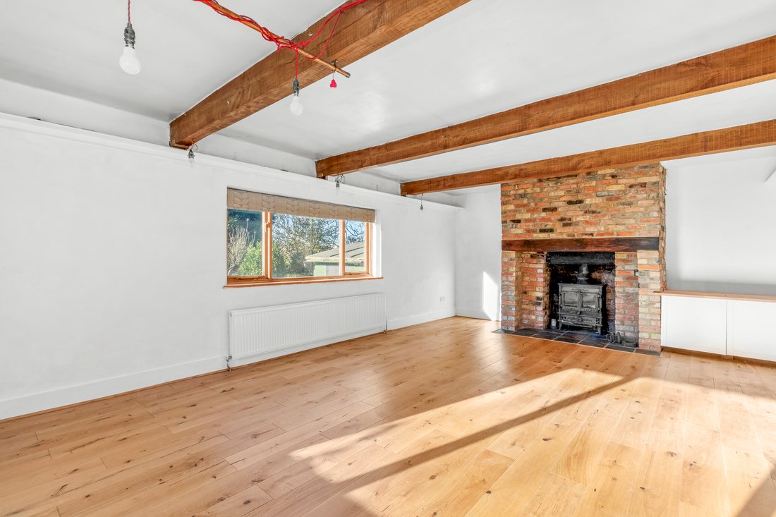 Bungalow in Brill, England 3 - 17484364