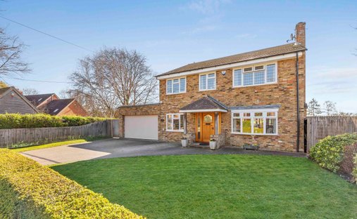 House in Great Kimble, England 1