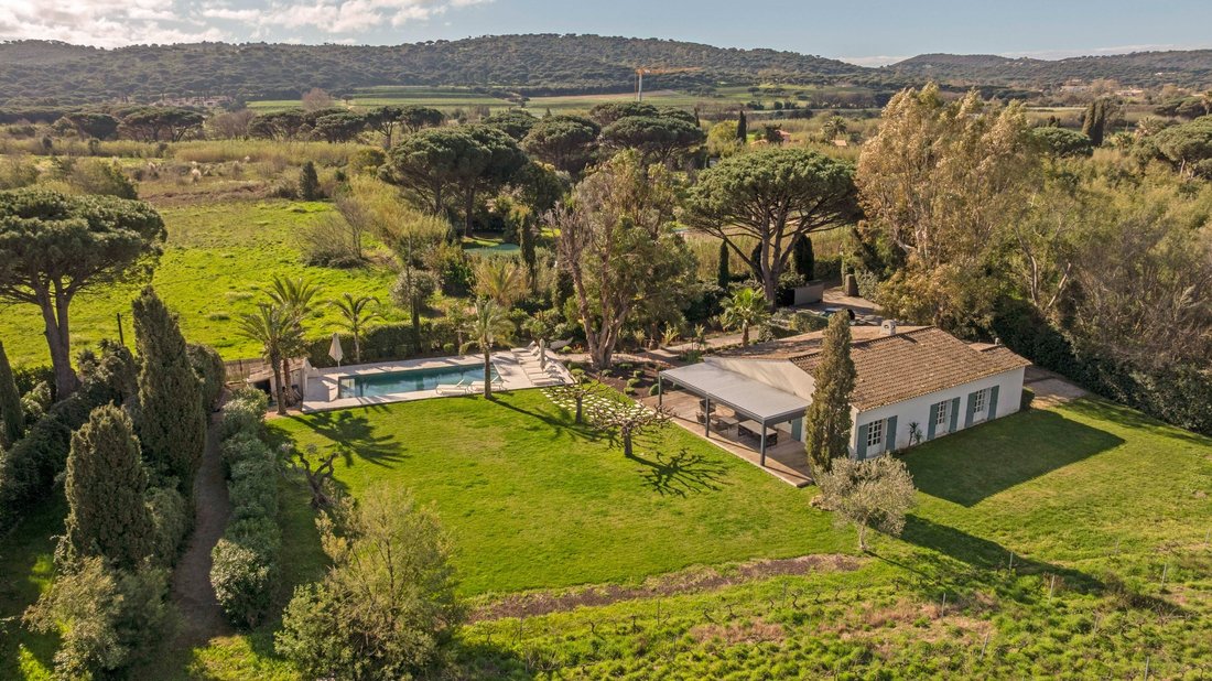 House in Ramatuelle, Provence-Alpes-Côte d'Azur, France 2 - 17488017