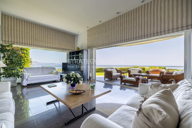 Villa in Kalyvia Thorikou, Attica, Greece 4 - 17482310