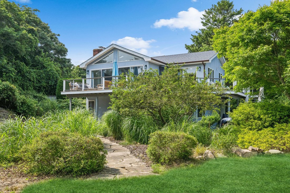 Montauk, New York, United States 2 - 17482578