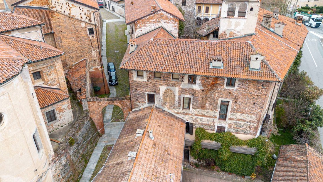Castello a Buronzo, Piemonte, Italia 3 - 17488935