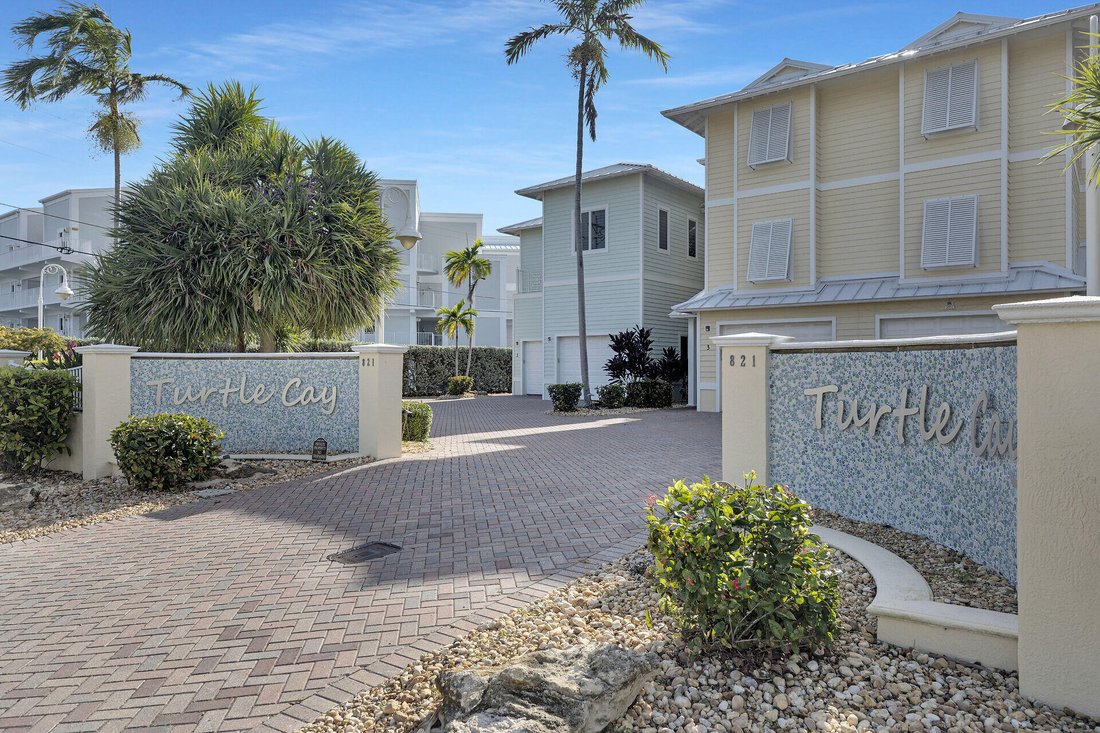 Townhouse in Key Colony Beach, Florida, United States 1 - 17482159