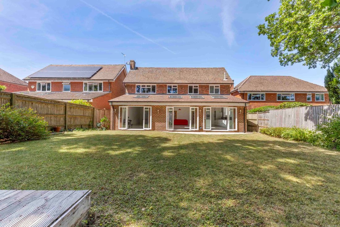 House in Loudwater, England 5 - 17486997