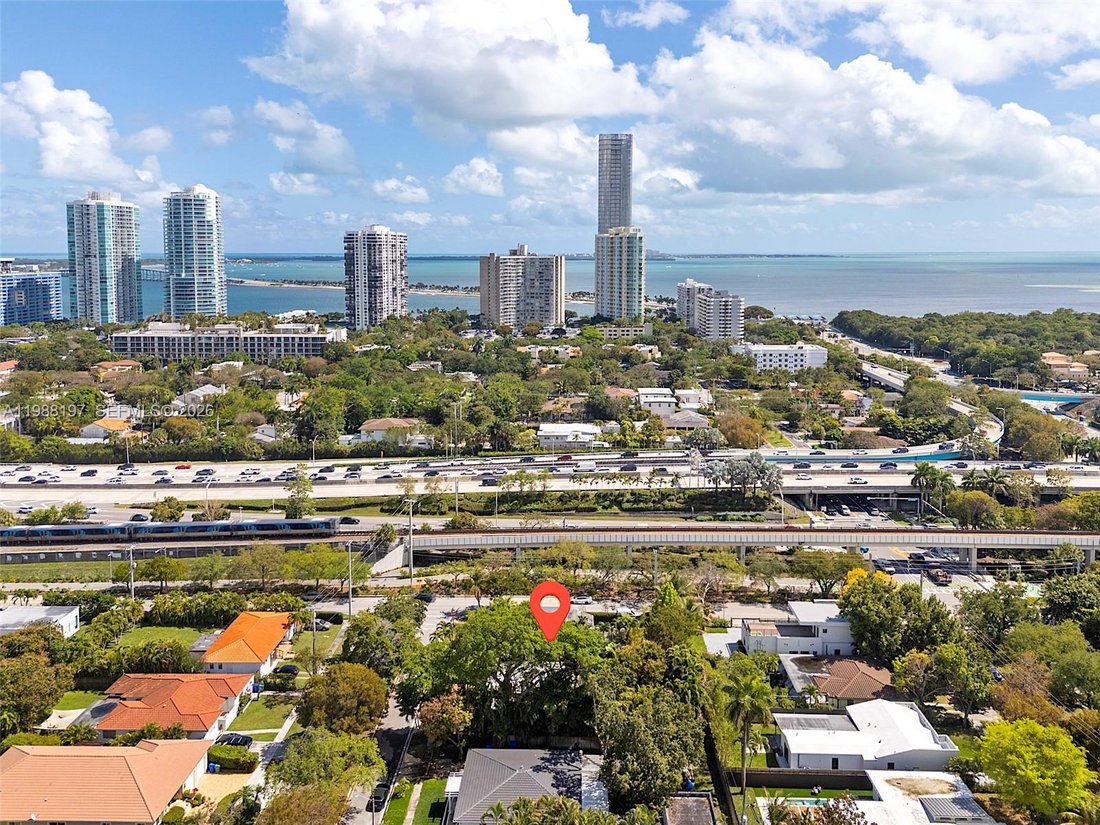 Maison à Miami, Floride, États-Unis 4 - 17487199