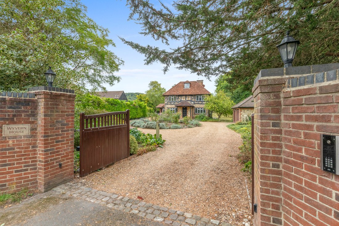 House in Princes Risborough, England 1 - 17485743