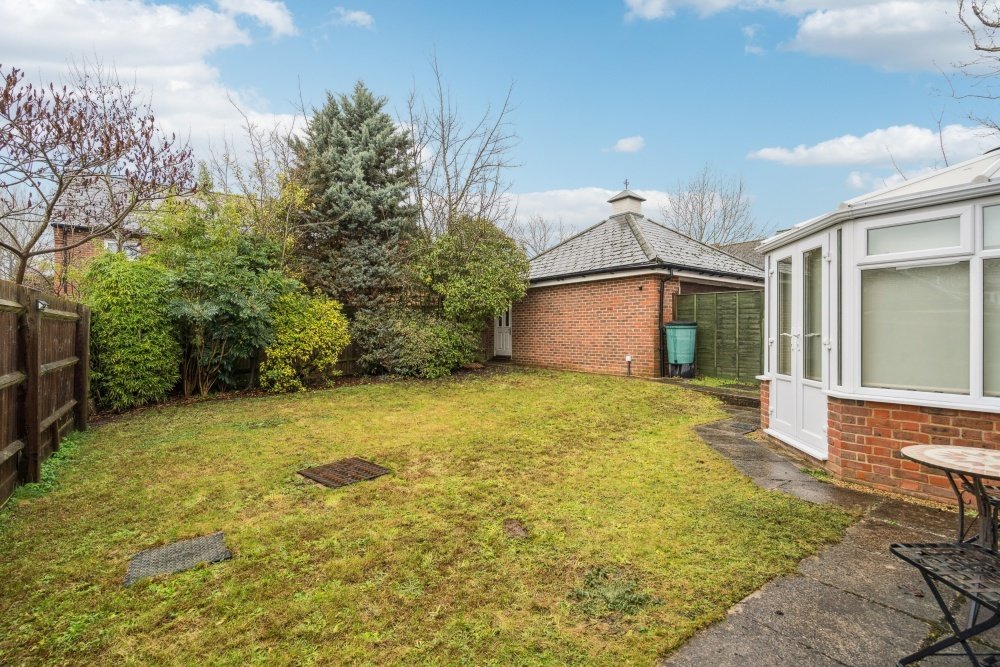House in Princes Risborough, England 3 - 17485448