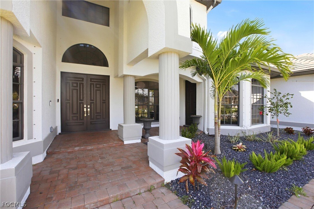 House in Cape Coral, Florida, United States 5 - 17487239