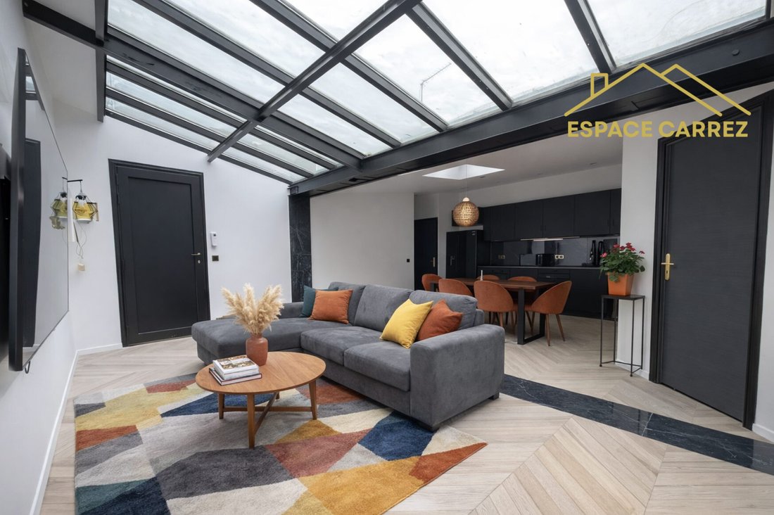 Apartment in Les Lilas, Ile-de-France, France 1 - 17489339