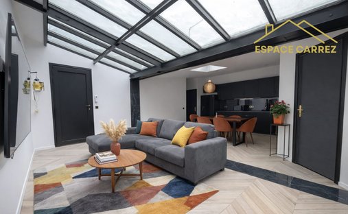 Apartment in Les Lilas, Ile-de-France, France 1