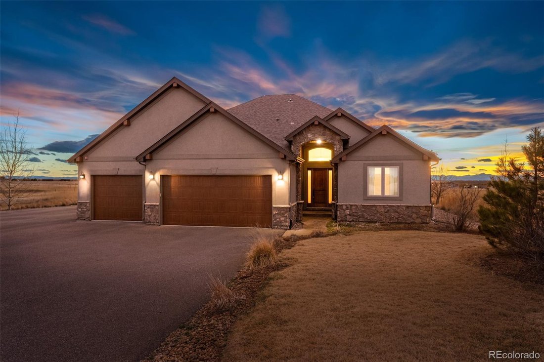 Maison à Lochbuie, Colorado, États-Unis 1 - 17486890
