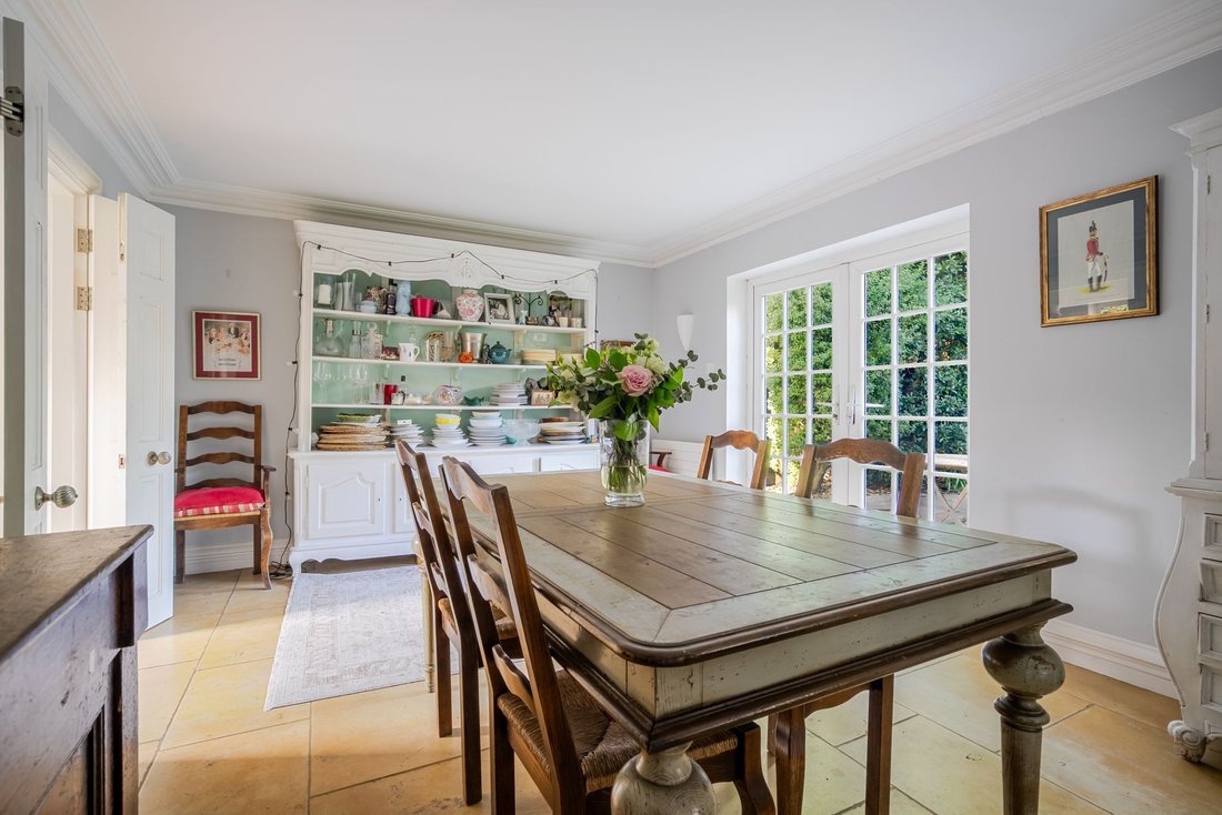 House in Datchet, England 2 - 17484782