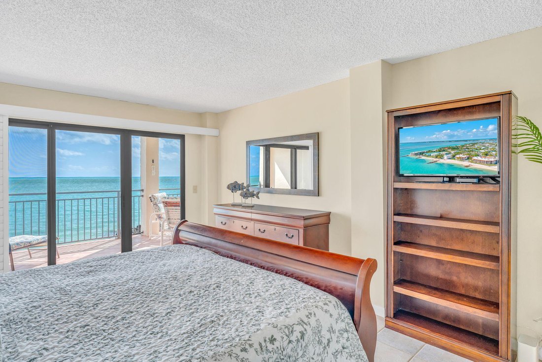 Condo in Key Colony Beach, Florida, United States 3 - 17481712