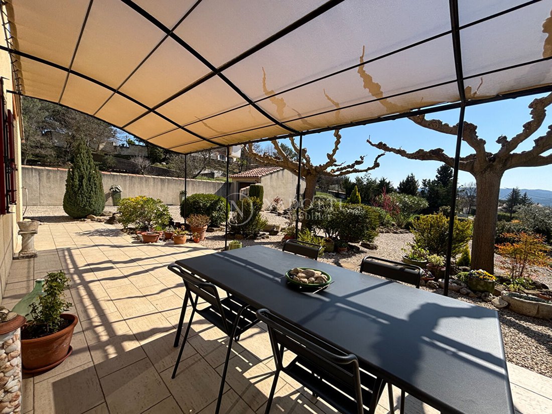 House in Lauris, Provence-Alpes-Côte d'Azur, France 4 - 17486303
