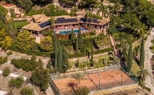 Schloss in El Paraíso, Benahavís, Spanien 1