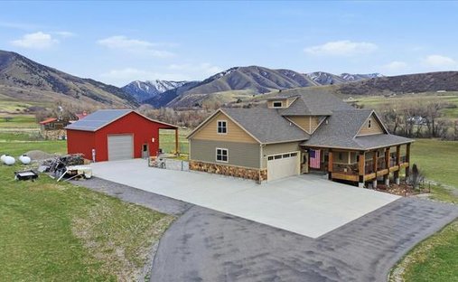 House in Paradise, Utah, United States 1