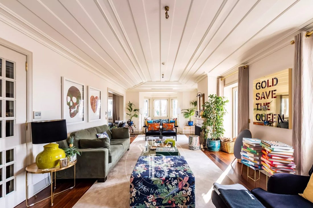 Apartment in Estoril, Cascais e Estoril, Lisbon 3 - 17483146