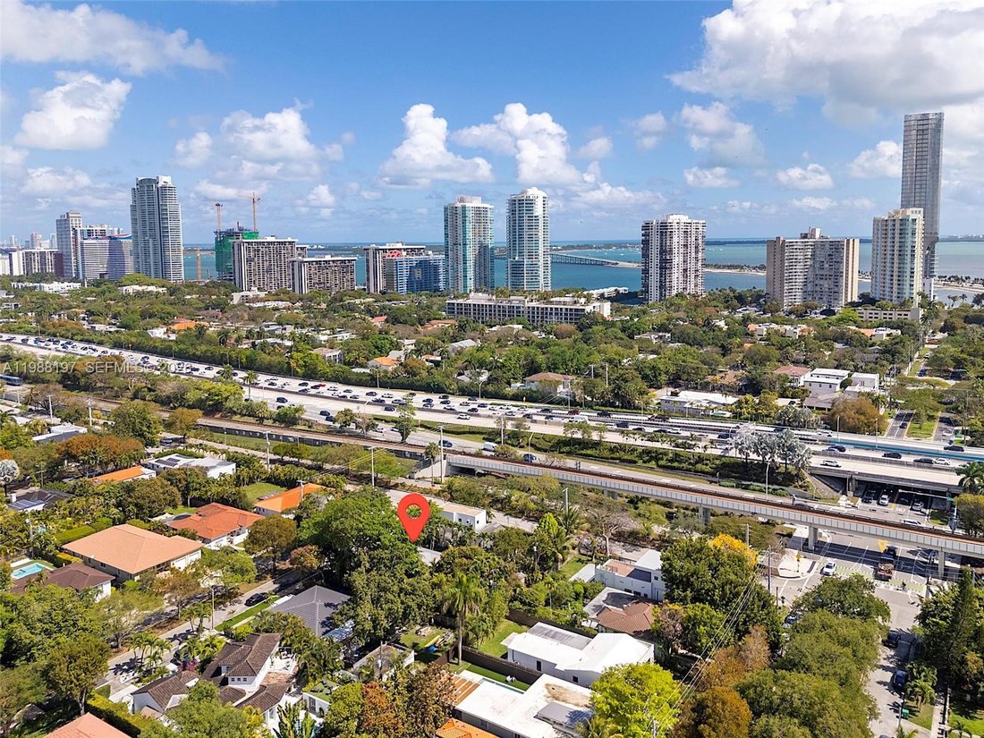 Maison à Miami, Floride, États-Unis 5 - 17487199