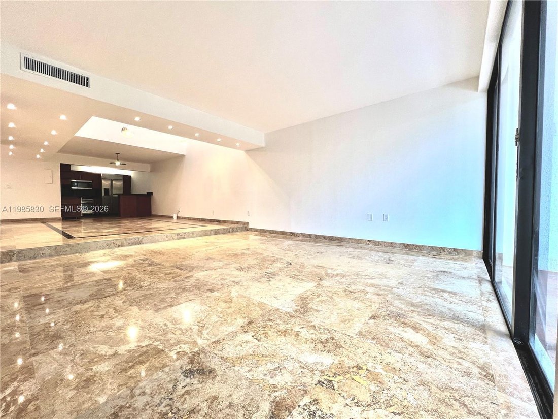 Condo in Sunny Isles Beach, Florida, United States 4 - 17480780