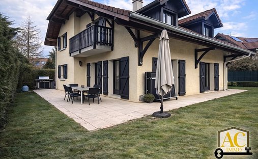 House in Ornex, Auvergne-Rhône-Alpes, France 1