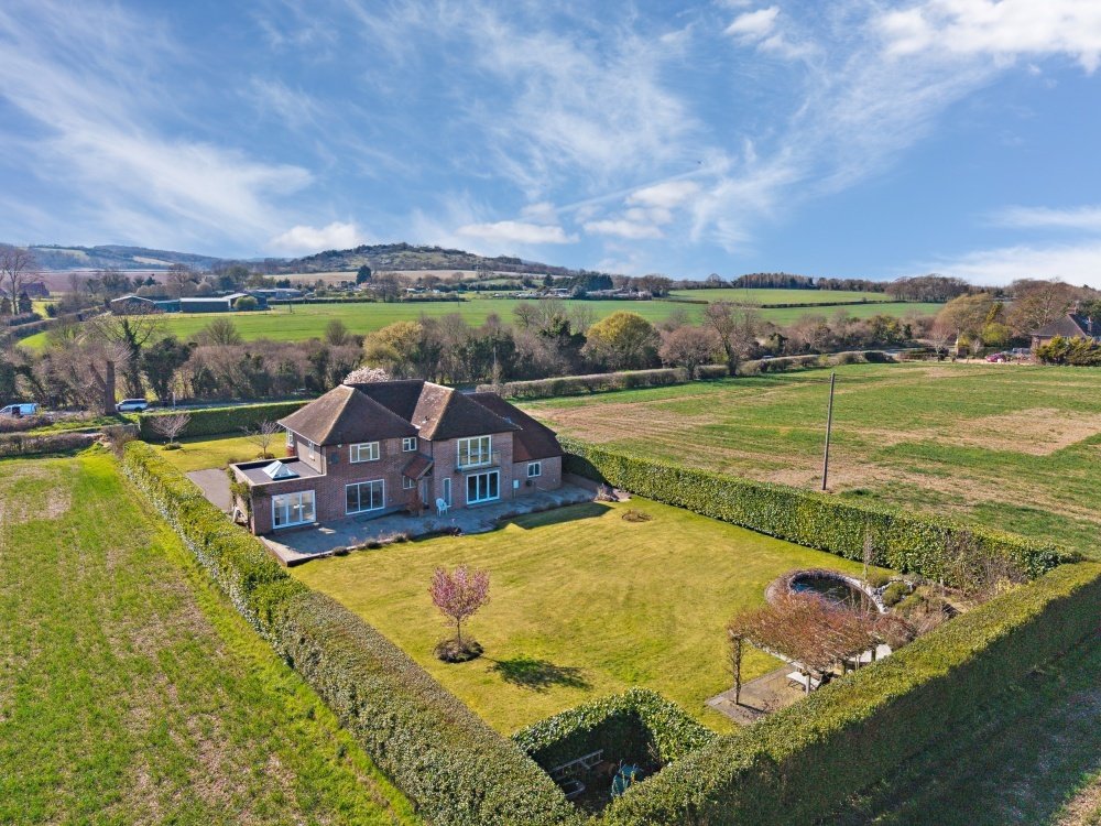 House in Saunderton, England 2 - 17484597