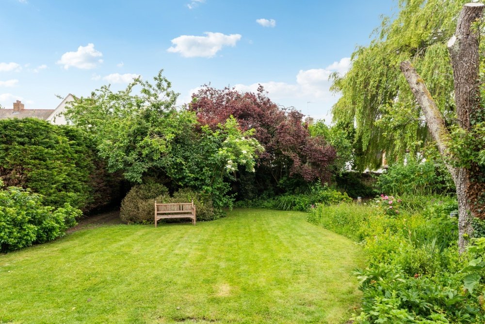 House in Haddenham, England 2 - 17485830