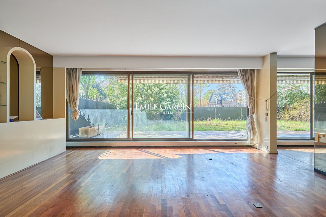 Apartment in La Plaine des Sablons, Neuilly-sur-Seine, France 2 - 17488466