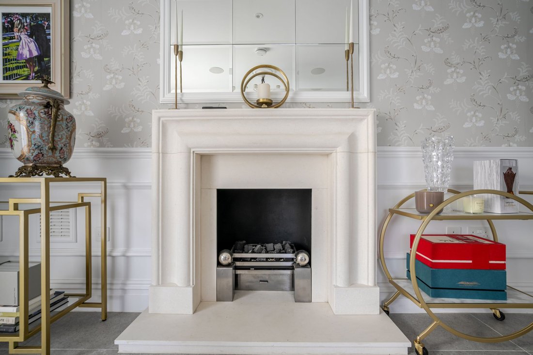 House in Sunninghill, England 4 - 17484962