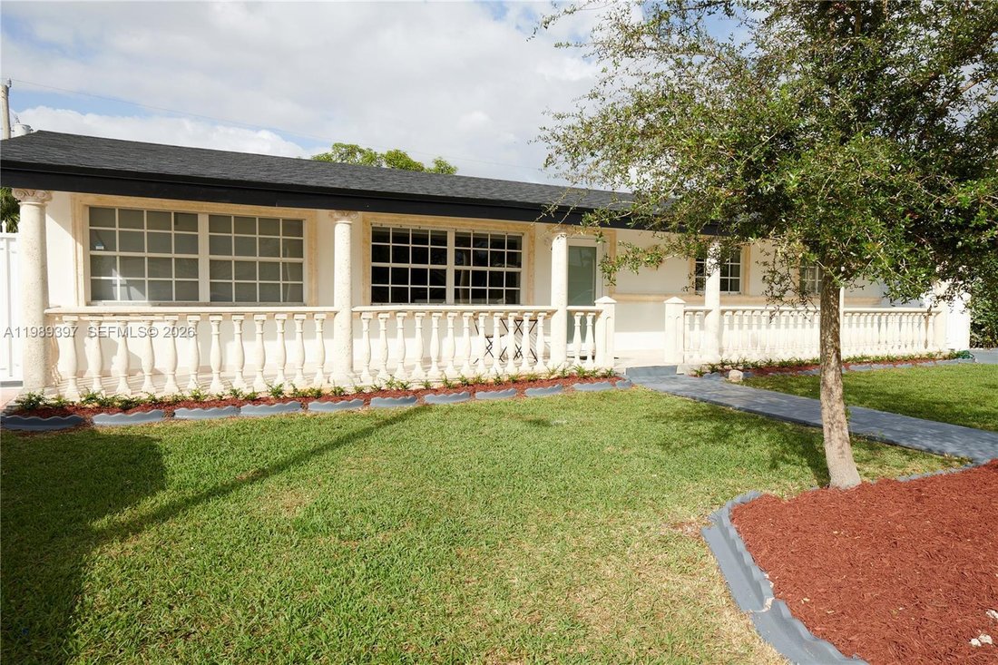 House in Miami, Florida, United States 3 - 17487163