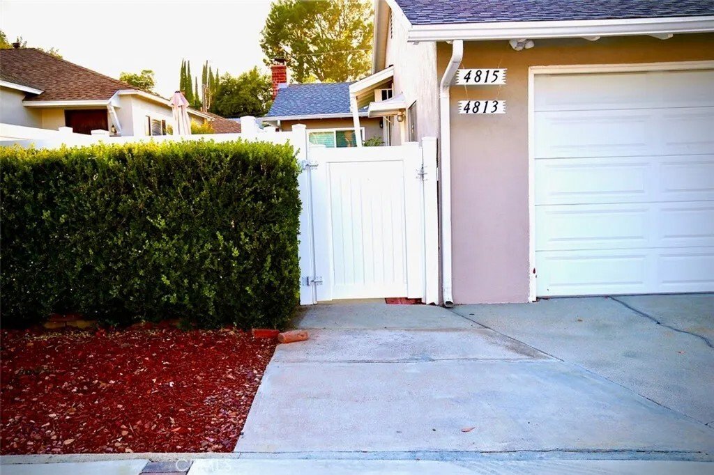 Los Angeles, California, United States 4 - 17487439