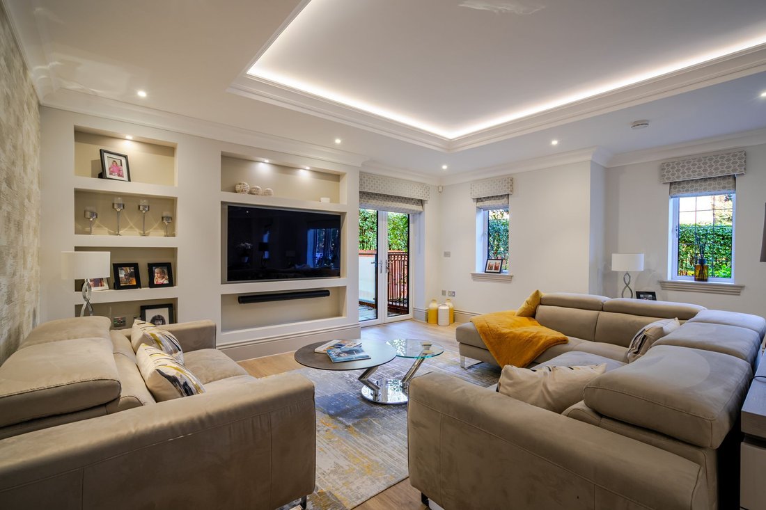 Apartment in Sunninghill, England 2 - 17485030